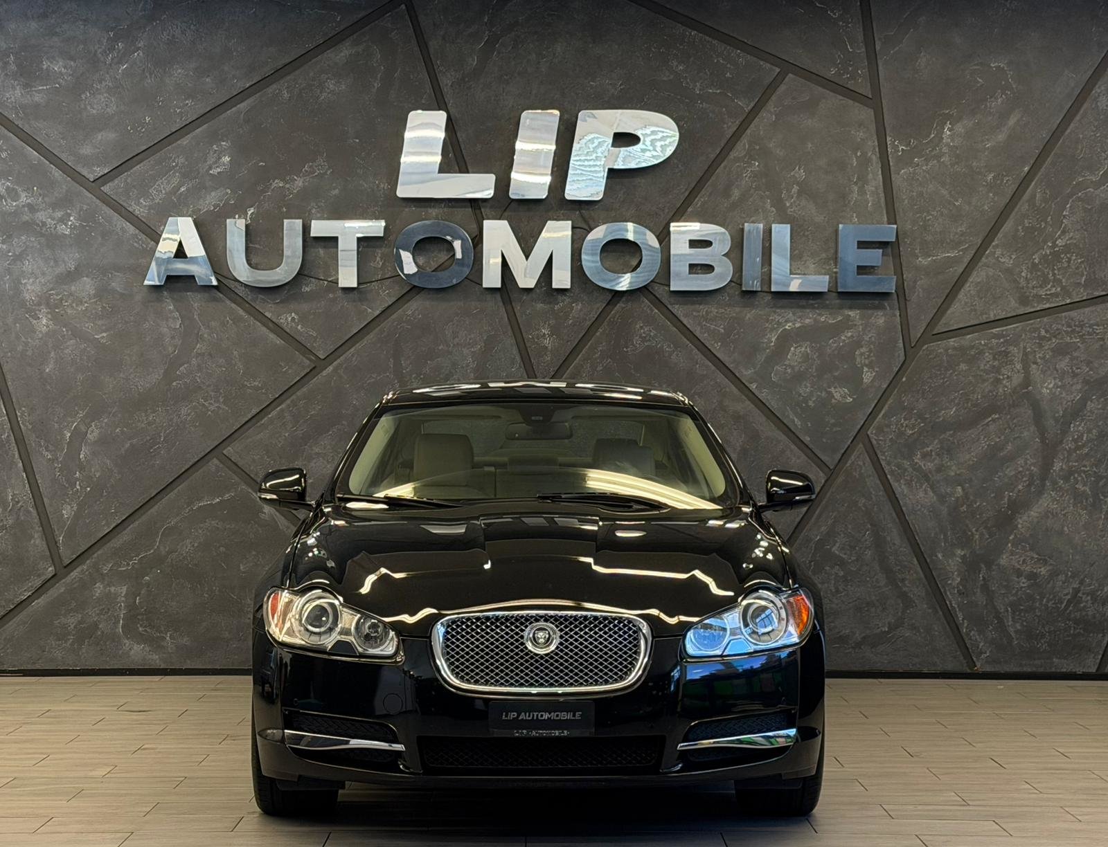 JAGUAR XF 3.0 V6 Luxury, Essence, Occasion / Utilisé, Automatique - 2