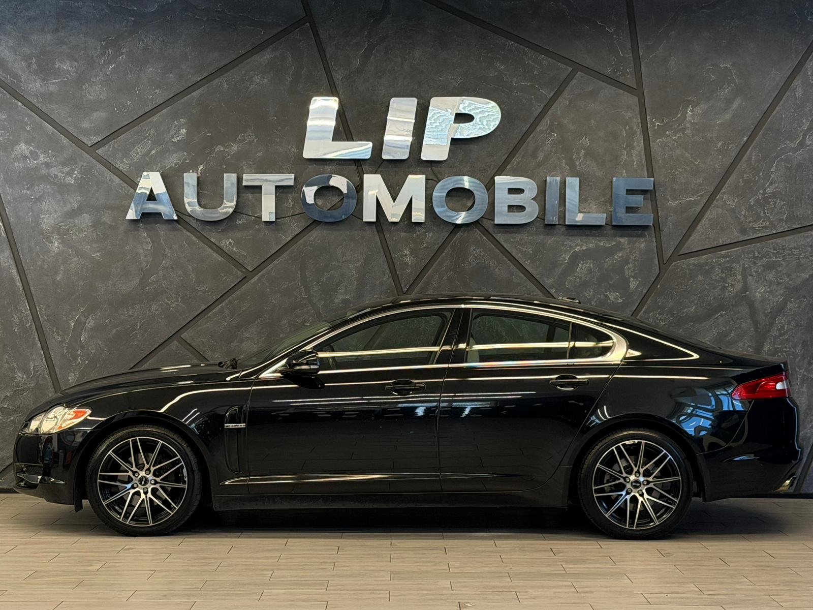 JAGUAR XF 3.0 V6 Luxury, Essence, Occasion / Utilisé, Automatique - 5