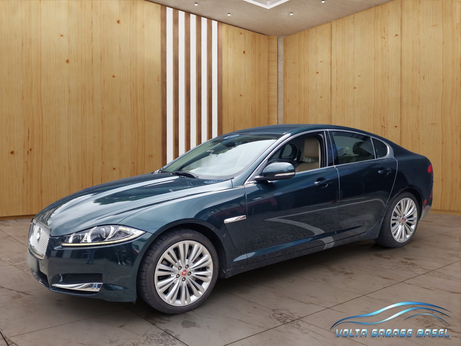 JAGUAR XF 3.0 V6 S/C 4x4, Benzin, Occasion / Gebraucht, Automatik - 2