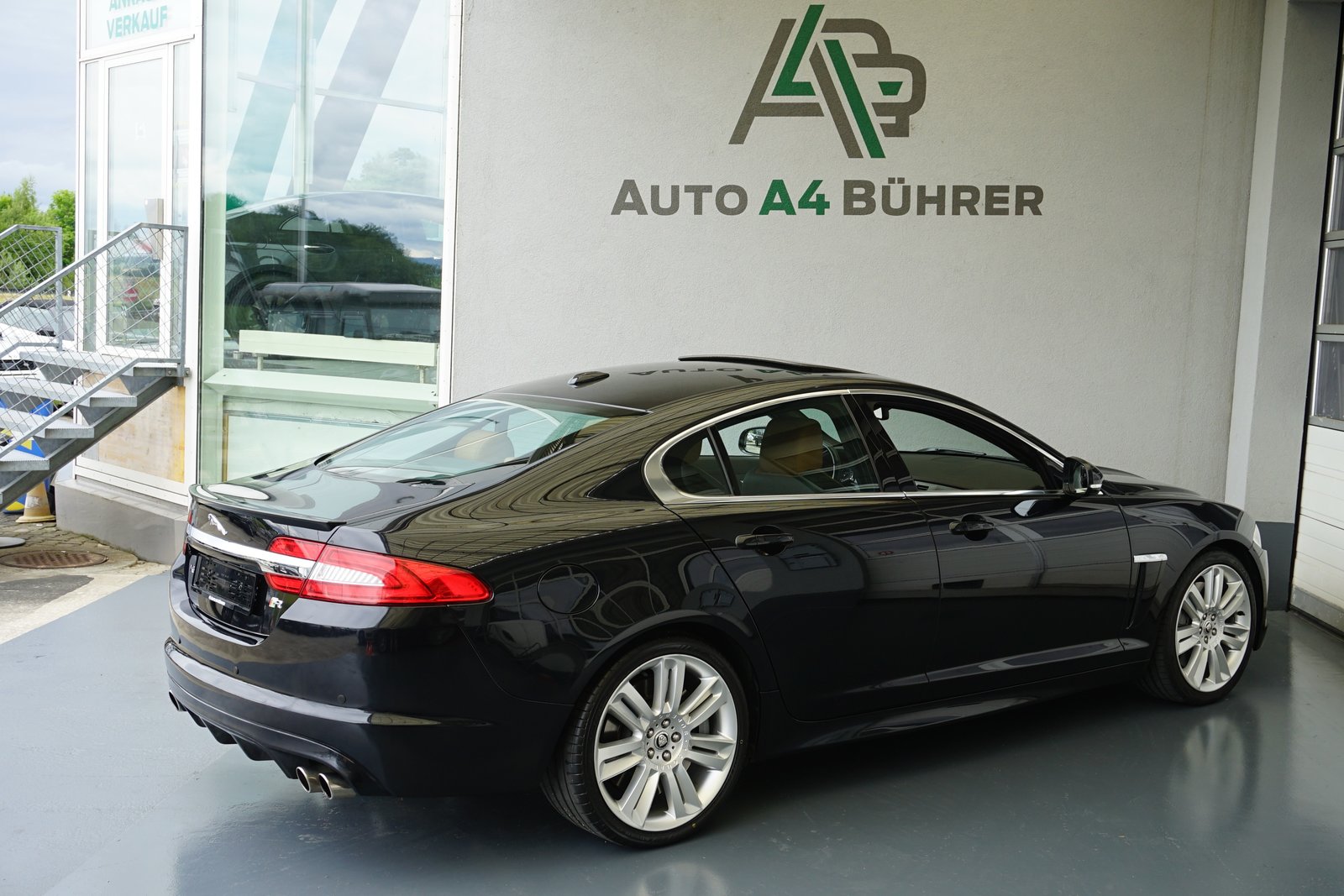 JAGUAR XF 5.0 V8 S/C XFR 510PS sehr gepflegte Sportlimousine, Benzin, Occasion / Gebraucht, Automatik - 7