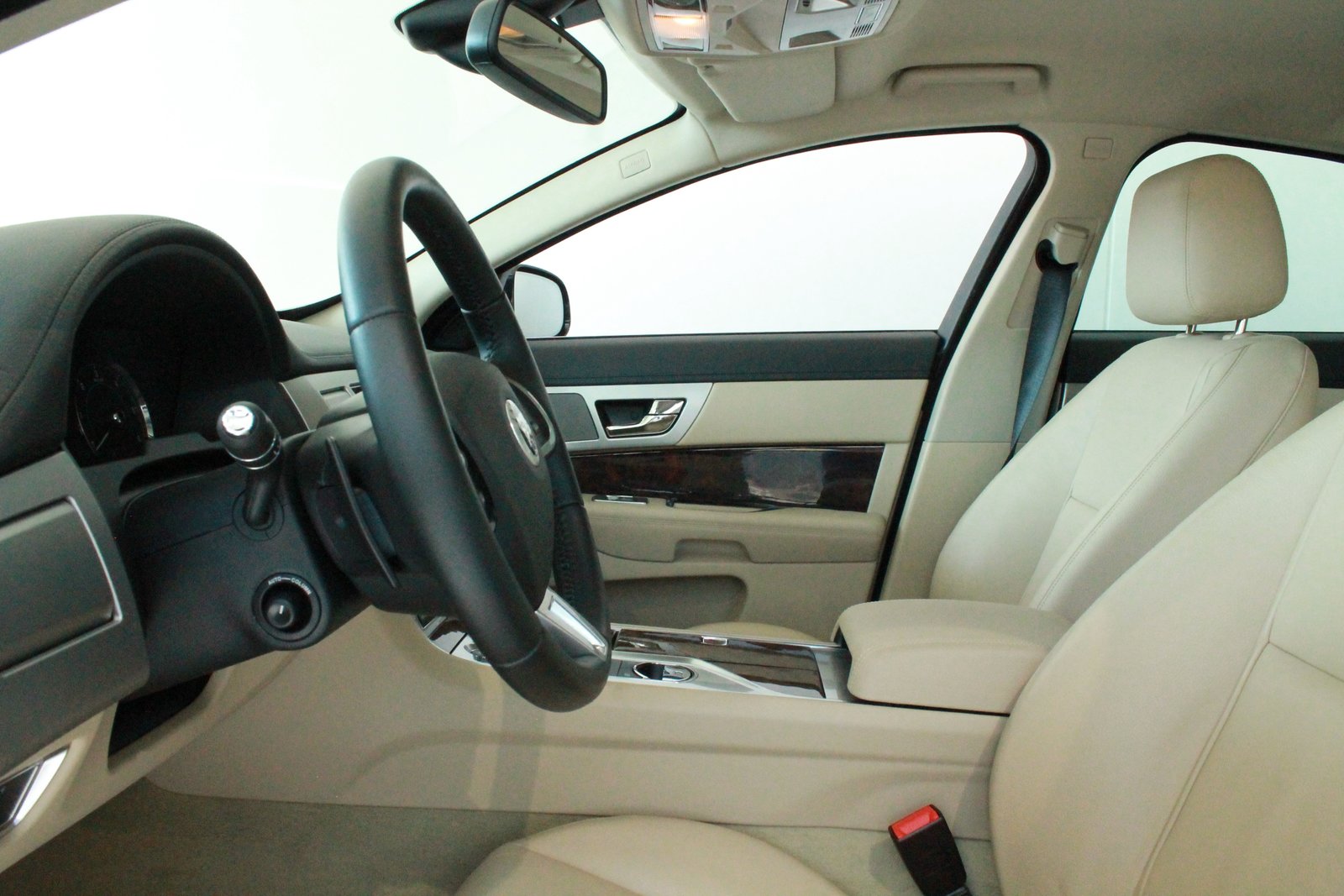 JAGUAR XF 3.0d V6, Diesel, Voiture de démonstration, Automatique - 5