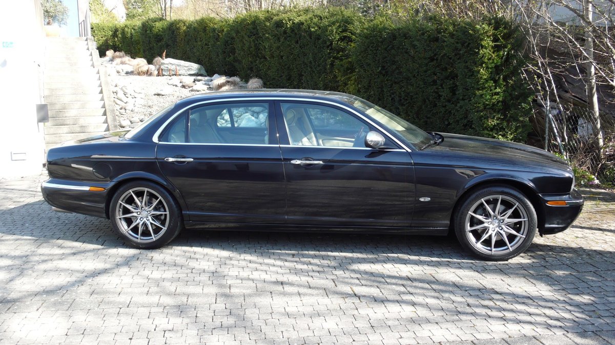 JAGUAR XJ 2.7 V6 D Sovereign