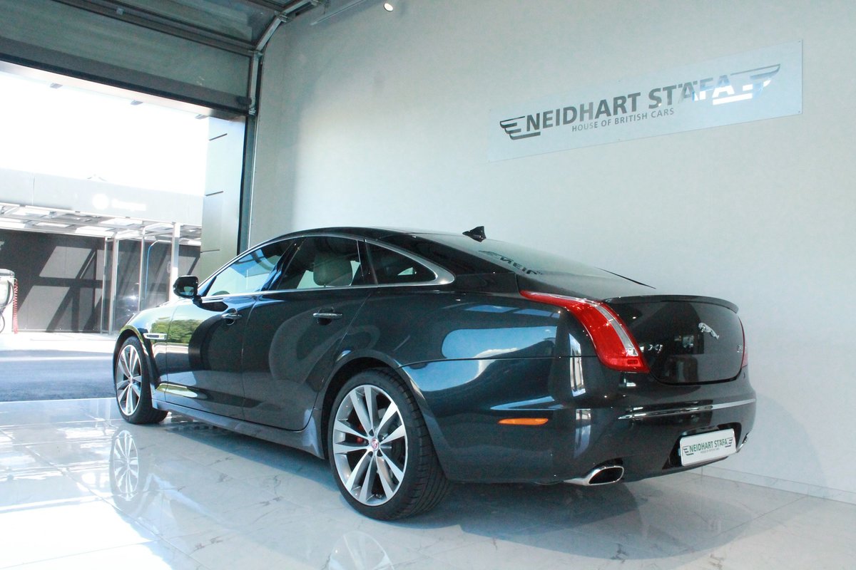 JAGUAR XJ 3.0 V6 S/C Portfolio Automatic AWD, Essence, Occasion / Utilisé, Automatique - 2