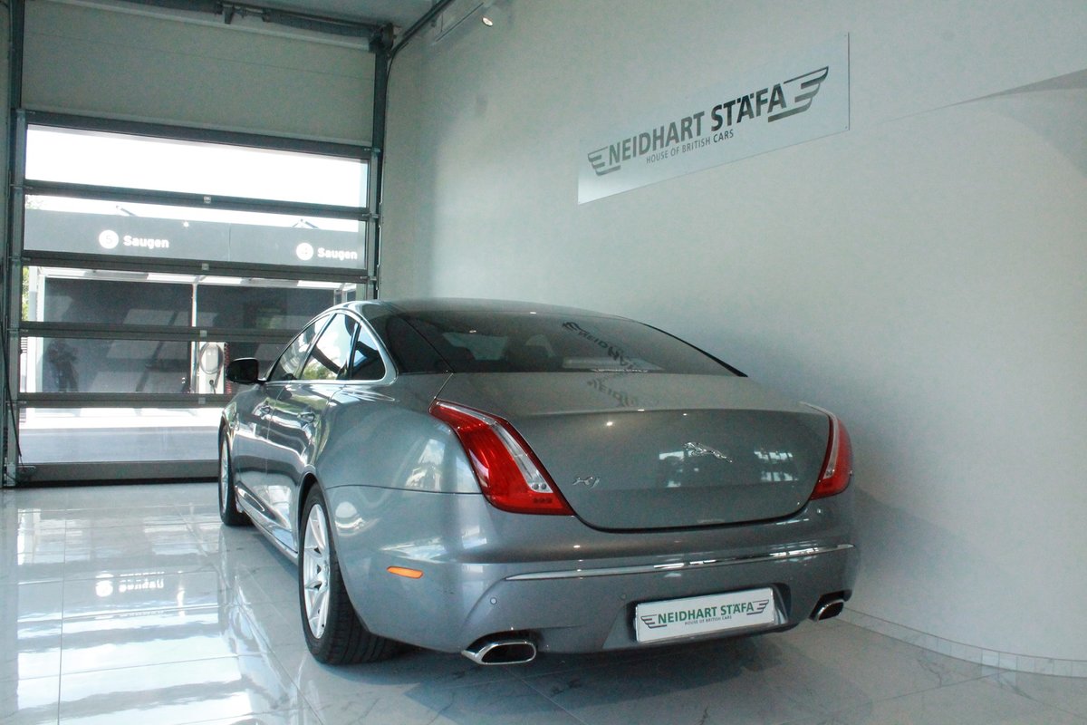 JAGUAR XJ 3.0d V6 Premium Luxury Automatic, Diesel, Occasion / Gebraucht, Automatik - 3