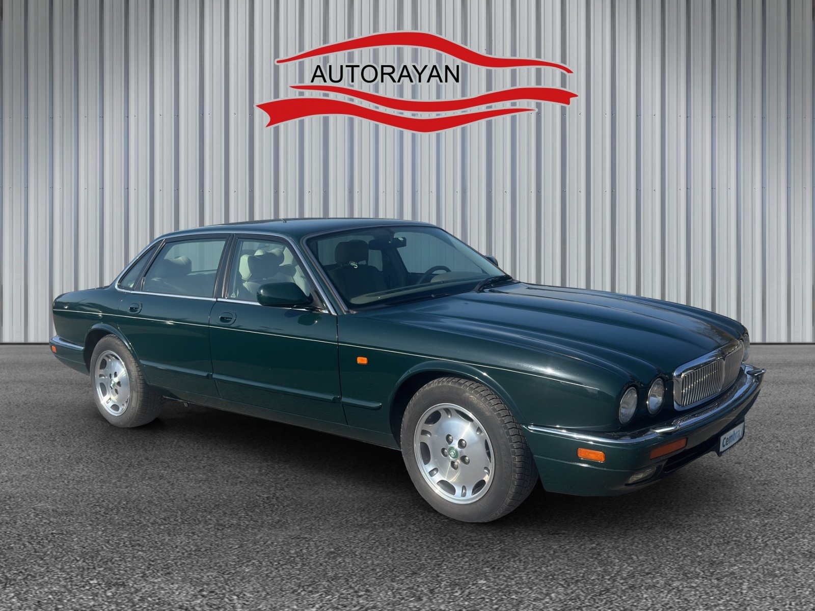JAGUAR XJ 3.2 Executive, Petrol, Second hand / Used, Automatic - 3