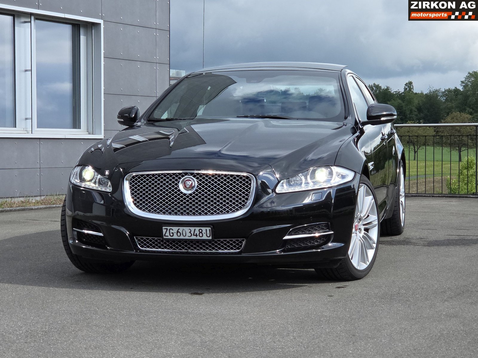 JAGUAR XJ 3.0 S/C Portfolio AWD