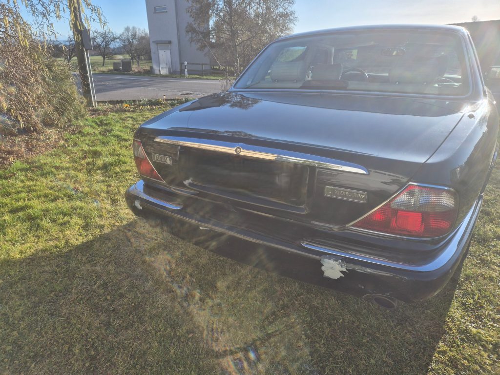 JAGUAR XJ 3.2 Executive, Benzina, Occasioni / Usate, Automatico - 3