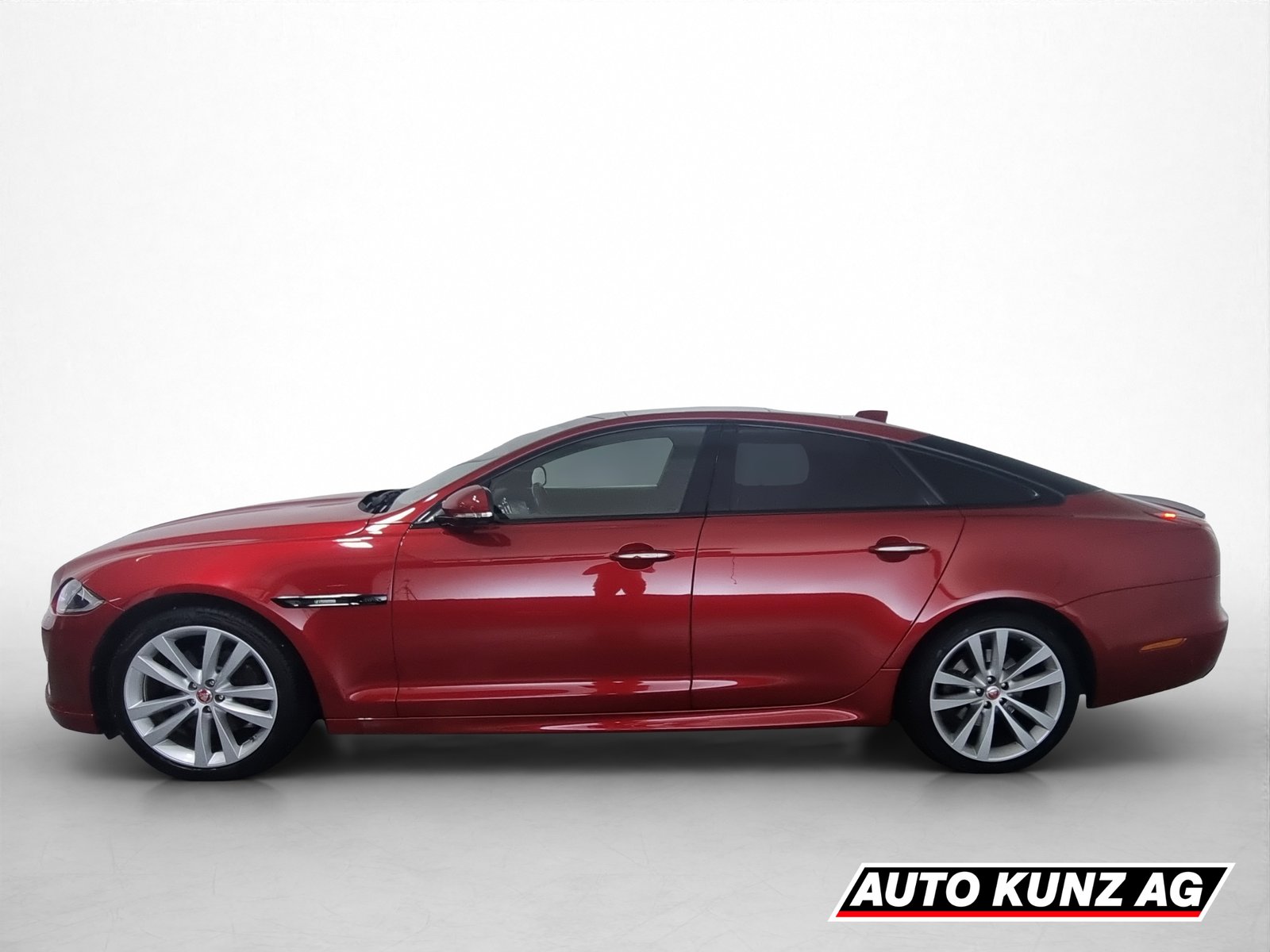 JAGUAR XJ R-Sport 3.0 V6 AWD, Petrol, Second hand / Used, Automatic - 3