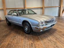 JAGUAR XJ 4.0 V8 Sovereign, Petrol, Second hand / Used, Automatic - 3