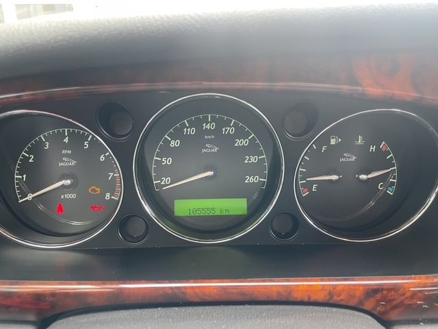 JAGUAR XJ 4.2 V8 Executive, Petrol, Second hand / Used, Automatic - 7