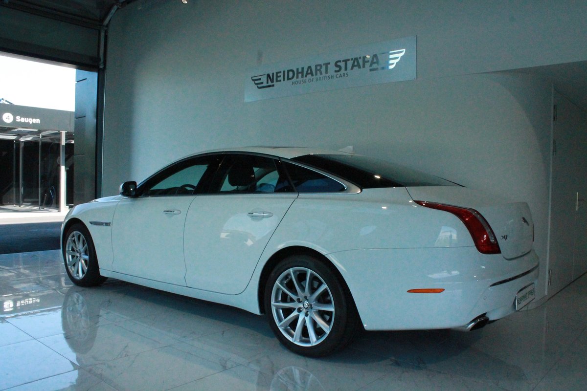 JAGUAR XJ 3.0 V6 S/C Portfolio Automatic AWD, Benzin, Vorführwagen, Automatik - 2