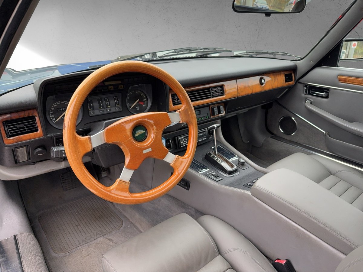JAGUAR XJS 5.3 V12 Convertible, Benzin, Occasion / Gebraucht, Automatik - 6
