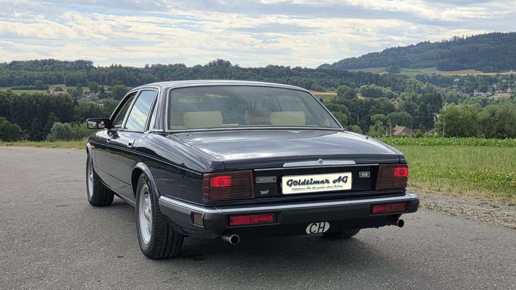 JAGUAR XJ6 3.2 (XJ40), Petrol, Second hand / Used, Automatic - 4
