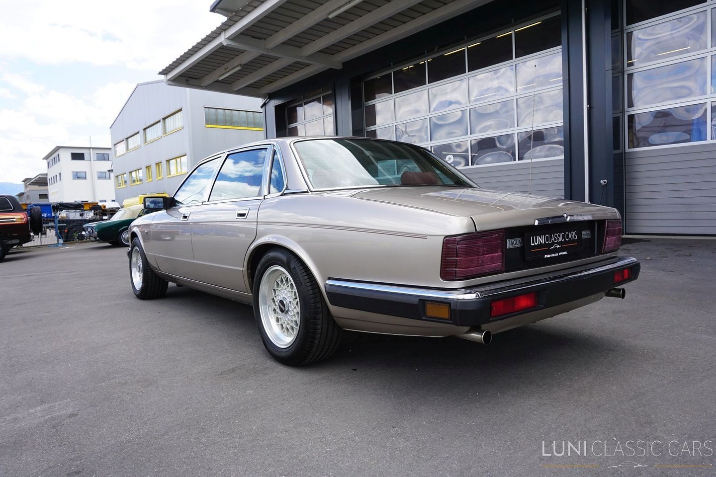 JAGUAR XJ6 3.6 Sovereign, Petrol, Classic, Automatic - 4