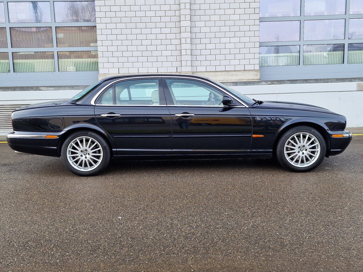 JAGUAR XJ8 3.5 V8 Classic, Benzin, Occasion / Gebraucht, Automatik - 3