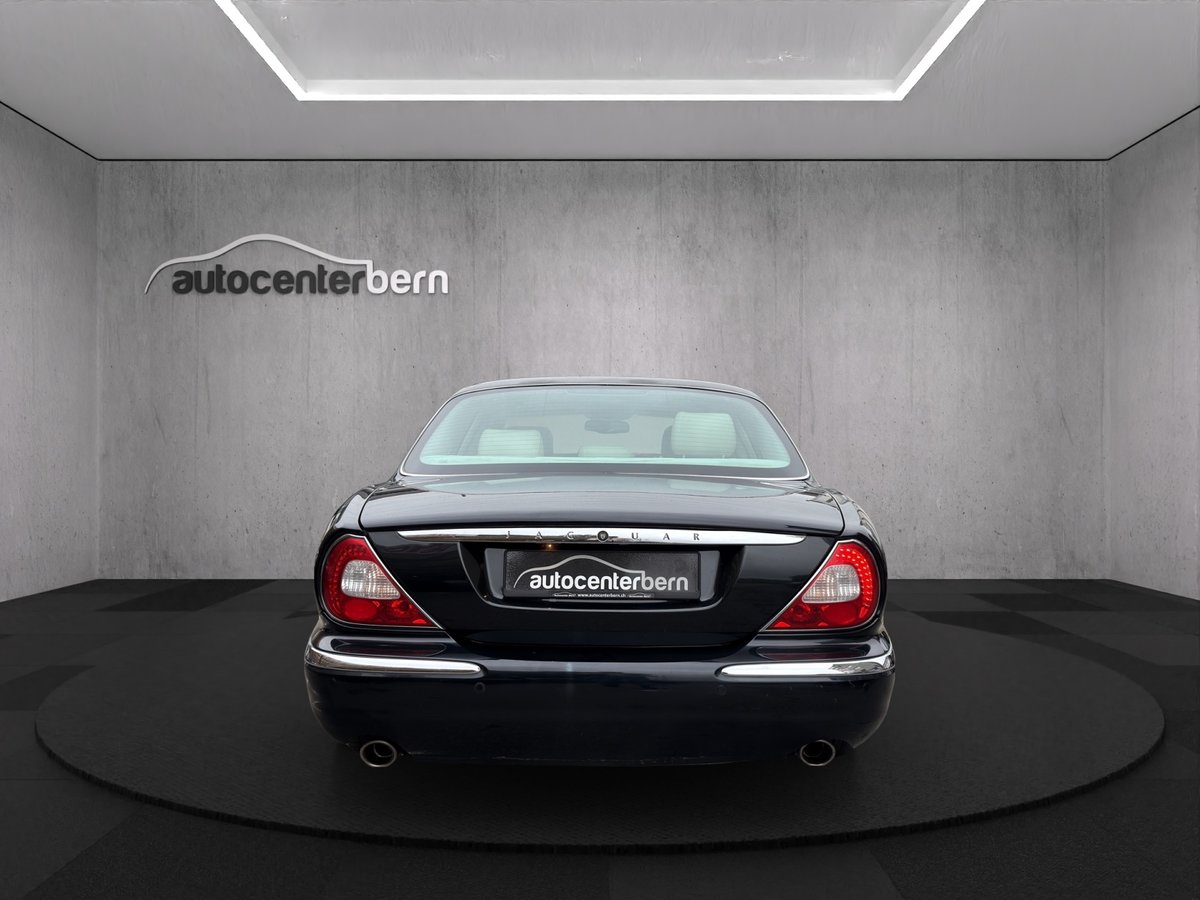 JAGUAR XJ8 4.2 V8 Executive, Benzin, Occasion / Gebraucht, Automatik - 5