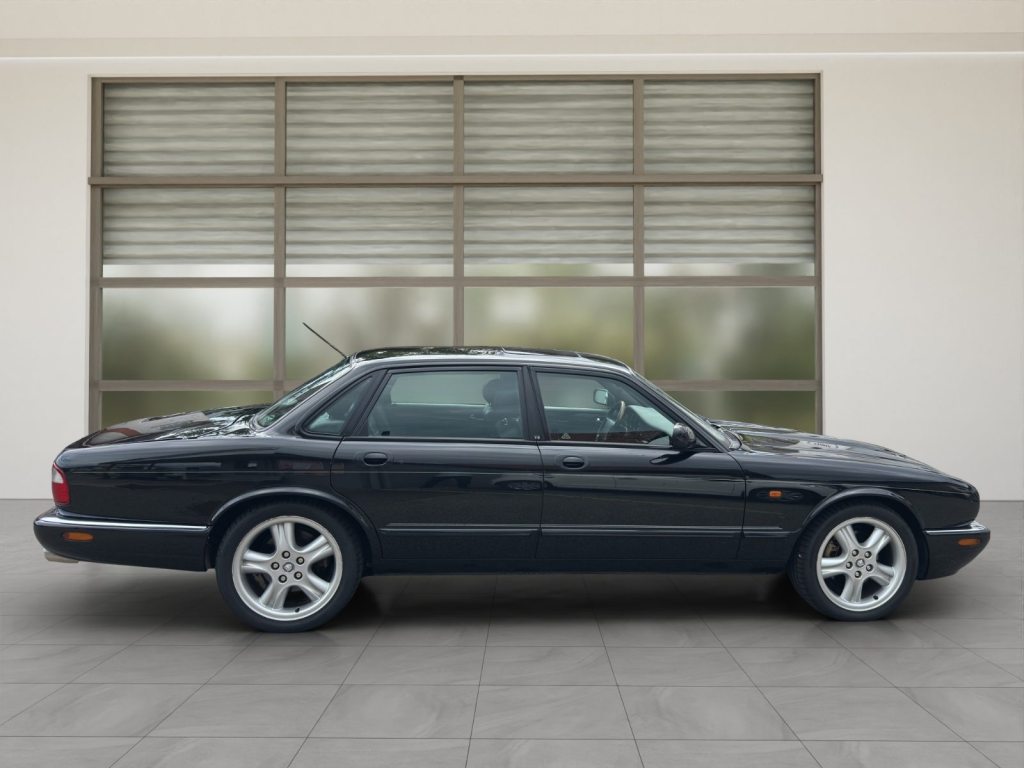 JAGUAR 4.0 S/C, Benzin, Occasion / Gebraucht, Automatik - 6