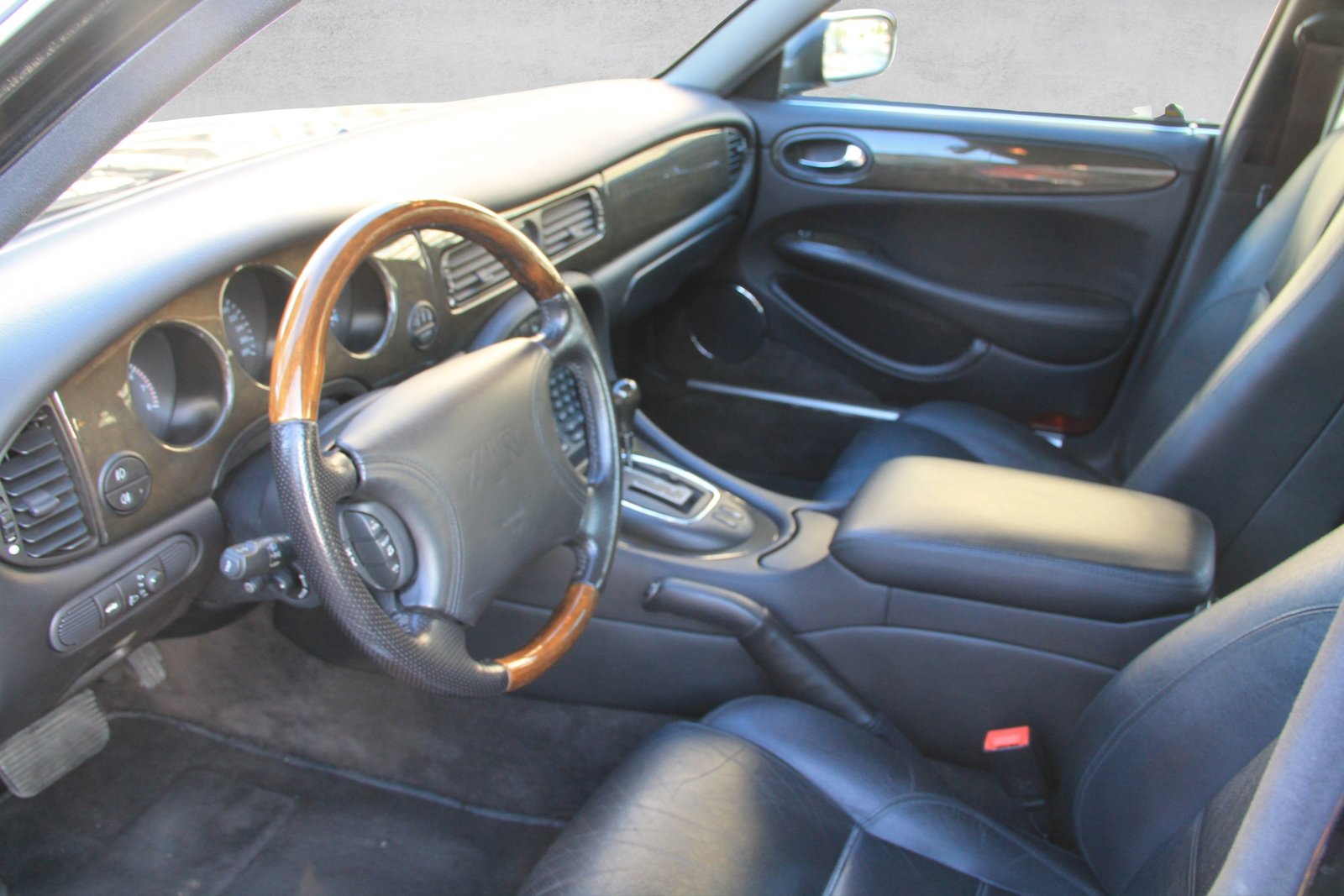 JAGUAR XJR 4.0 V8 S/C, Benzin, Occasion / Gebraucht, Automatik - 5
