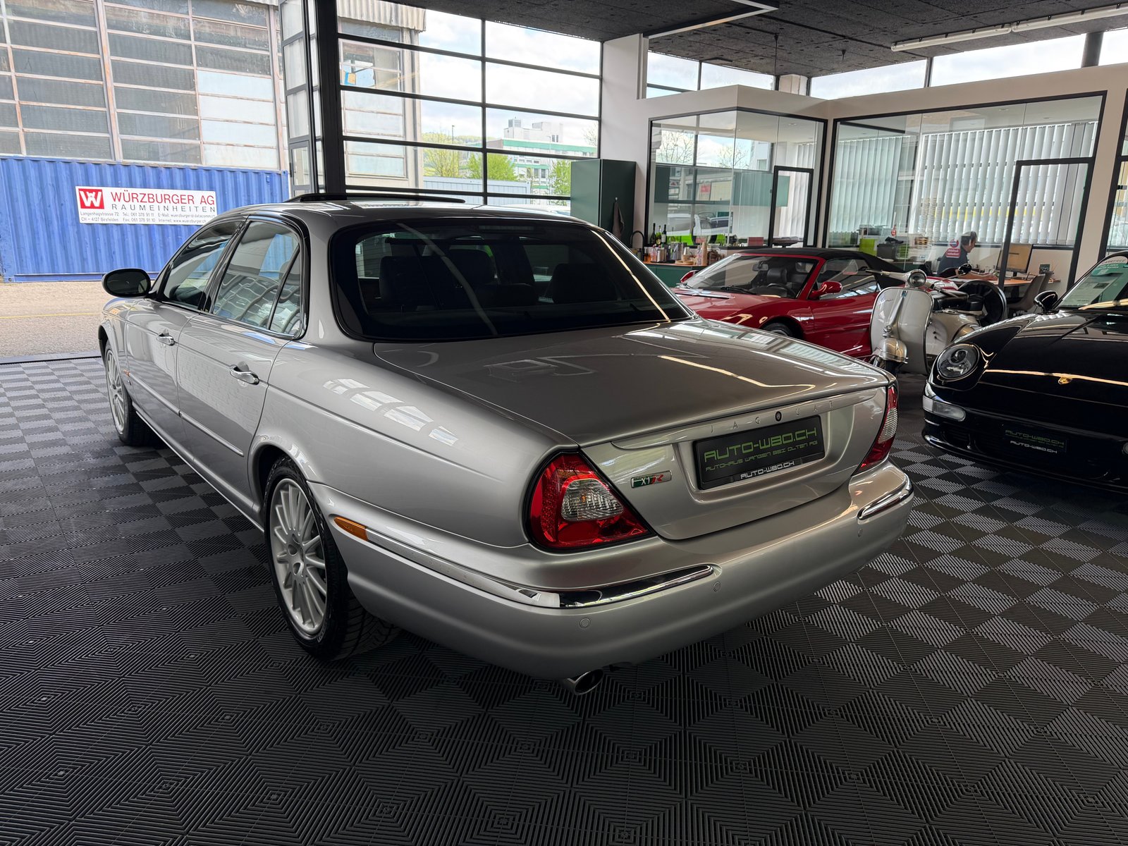 JAGUAR XJR 4.2 V8 S/C 396 PS, Essence, Occasion / Utilisé - 5