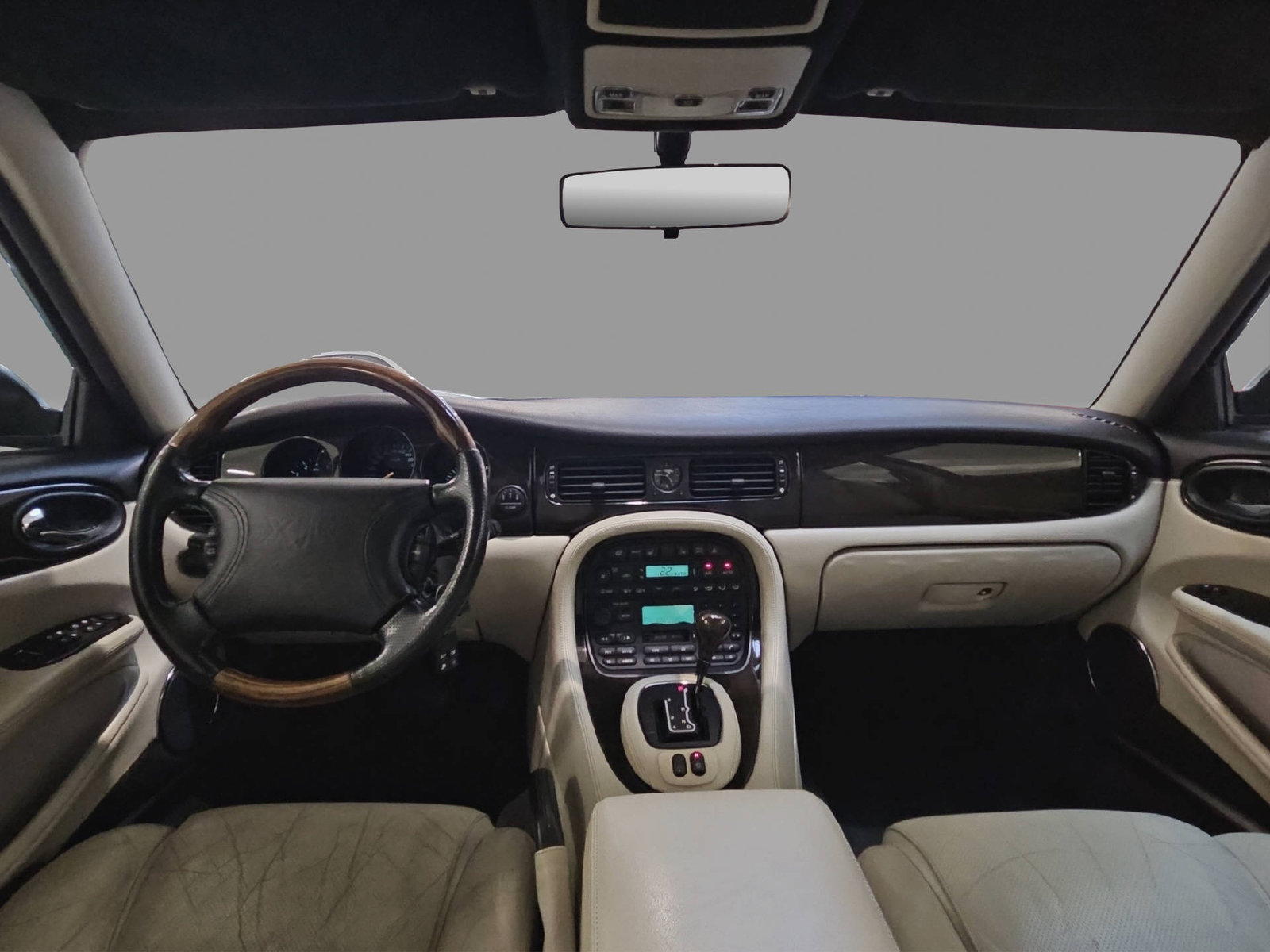 JAGUAR XJR 4.0 V8 S/C, Benzin, Occasion / Gebraucht, Automatik - 7