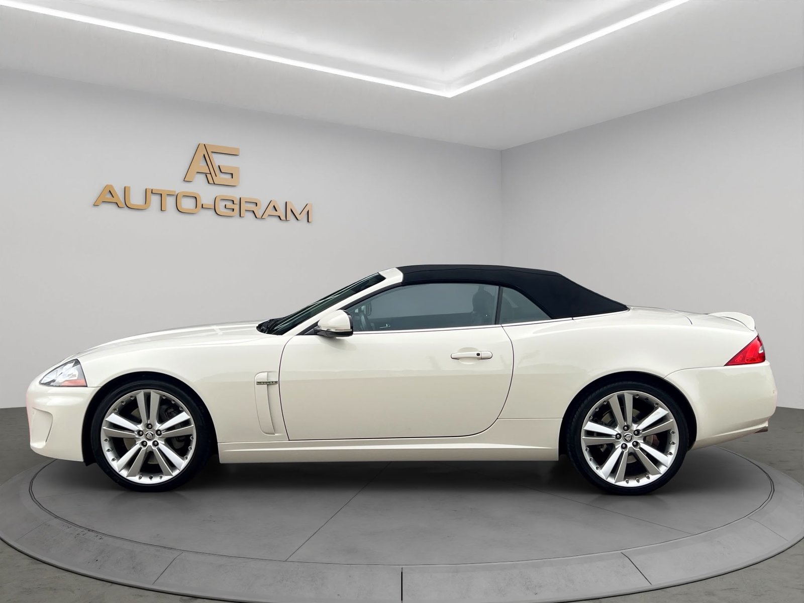 JAGUAR XK 5.0 V8 Automatic, Essence, Occasion / Utilisé, Automatique - 2