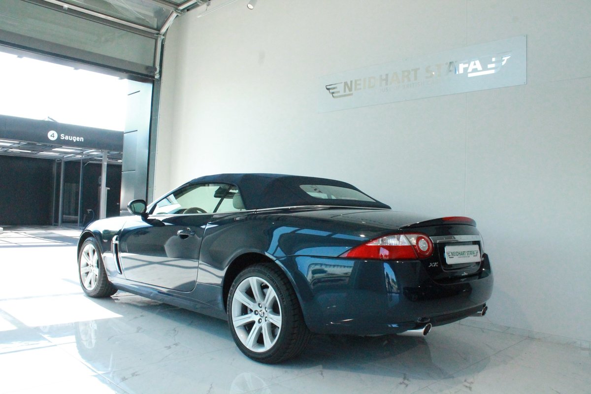 JAGUAR XK 4.2 V8 Automatic, Benzin, Vorführwagen, Automat - 2