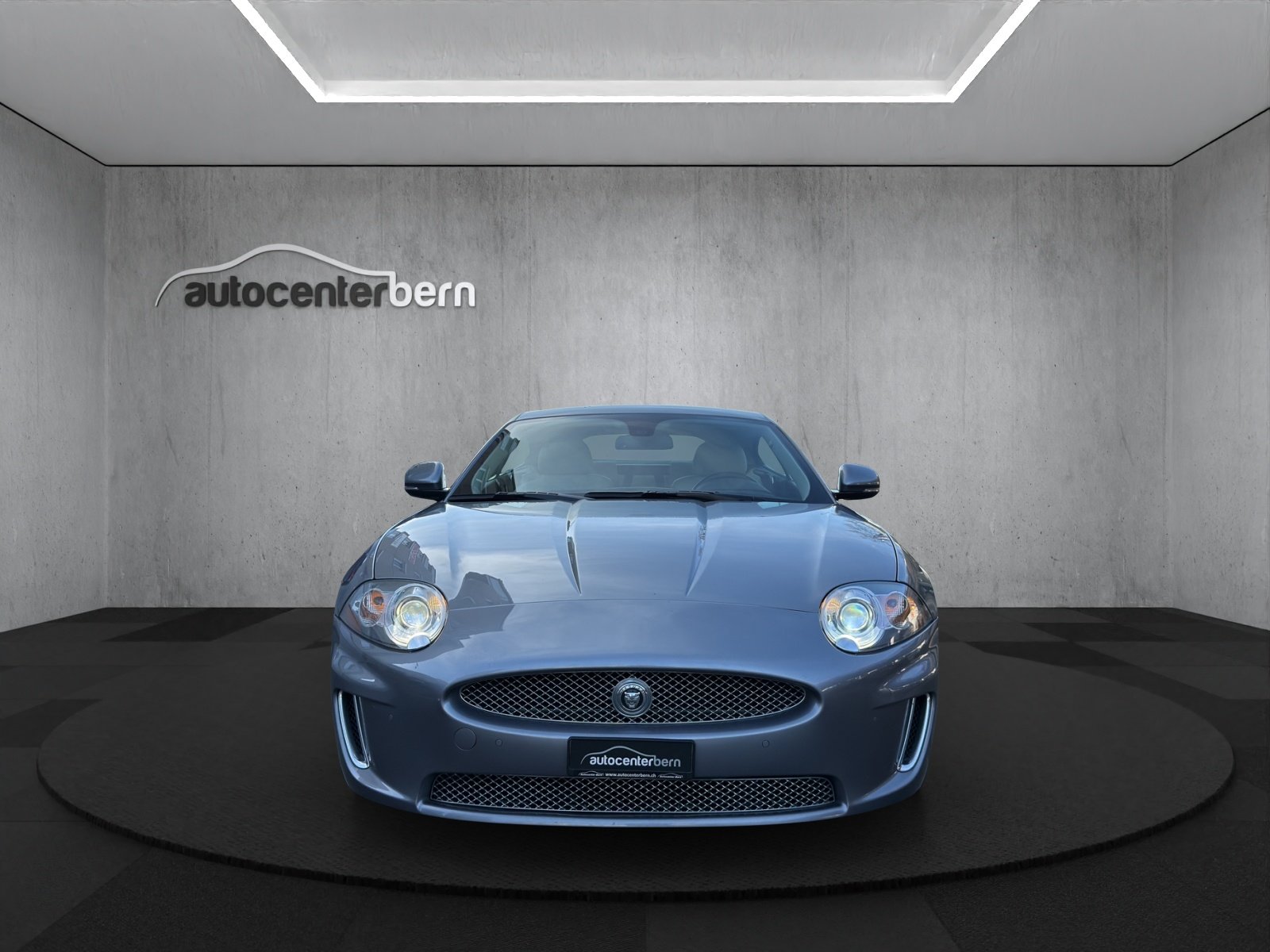 JAGUAR XK 5.0 V8 Automatic, Benzin, Occasion / Gebraucht, Automatik - 2
