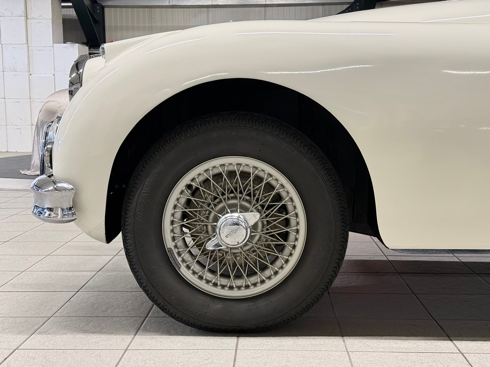 JAGUAR XK150, Petrol, Second hand / Used, Manual - 6