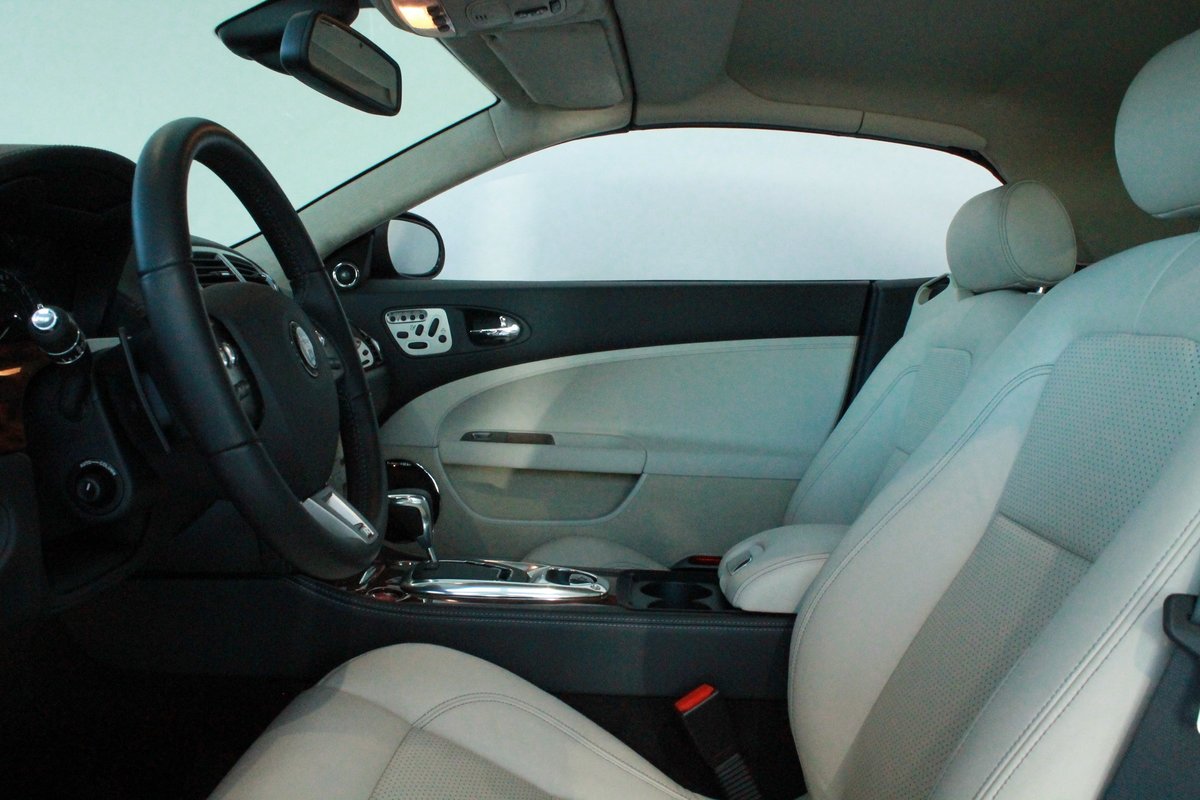 JAGUAR XKR 4.2 V8 SC Automatic, Petrol, New car, Automatic - 7