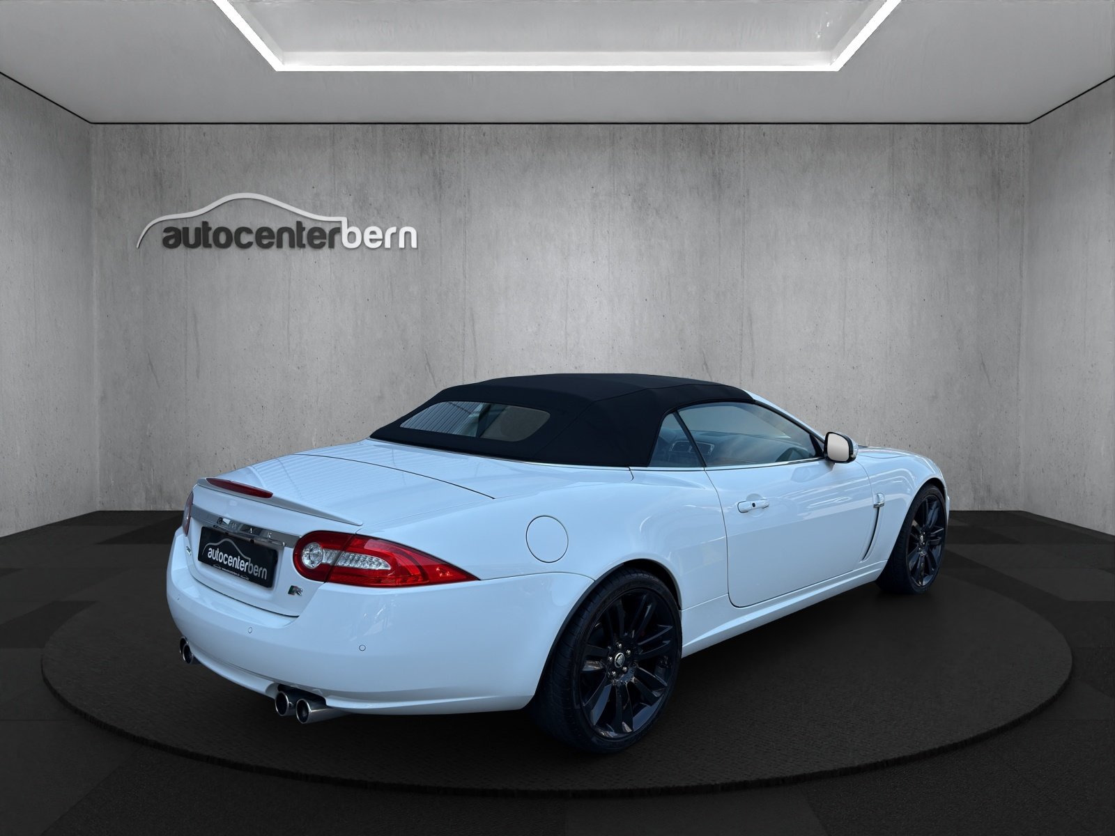 JAGUAR XKR 5.0 V8 SC Automatic, Benzin, Occasion / Gebraucht, Automat - 7