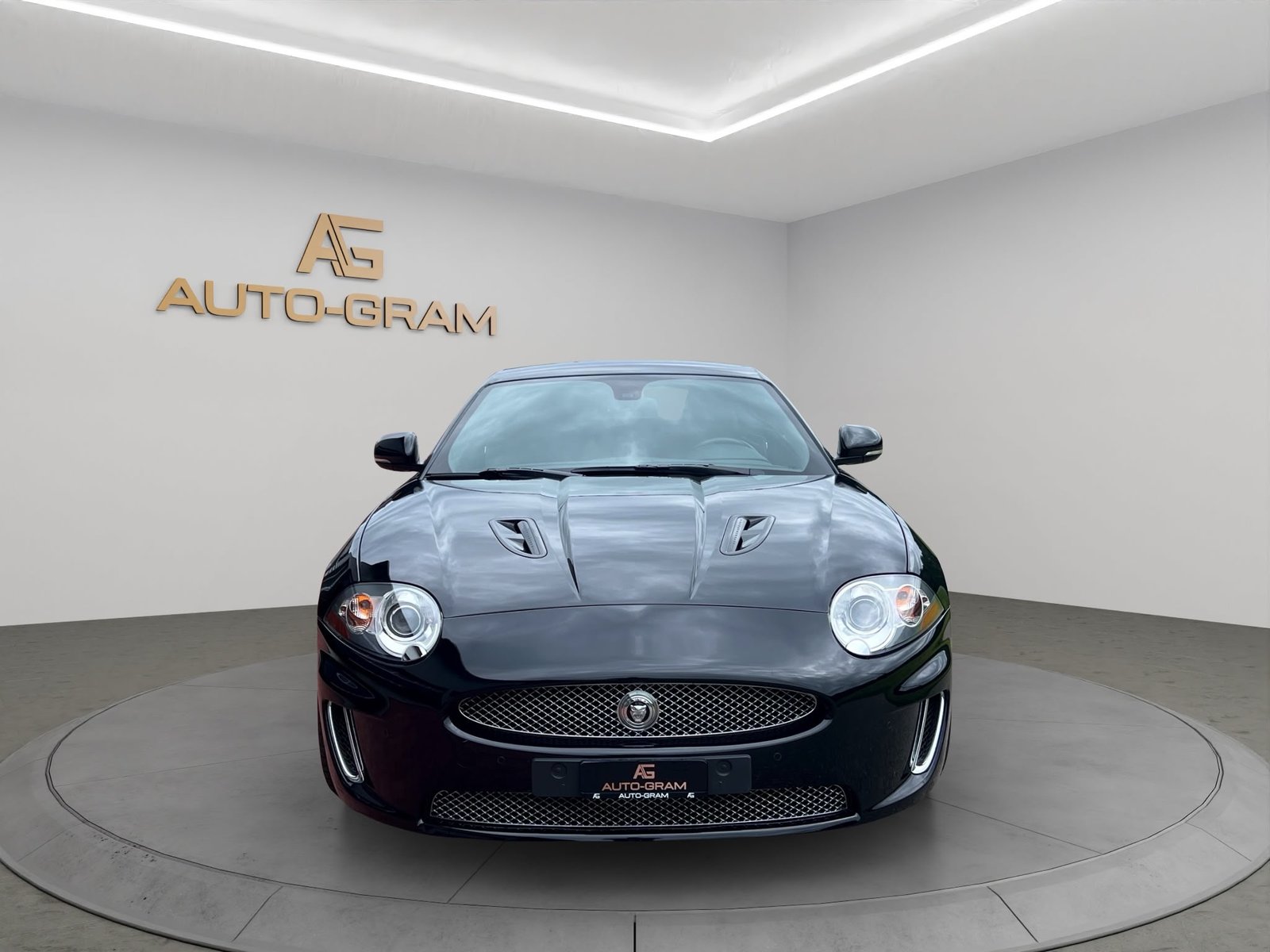 JAGUAR XKR 5.0 V8 SC Automatic, Essence, Occasion / Utilisé, Automatique - 2
