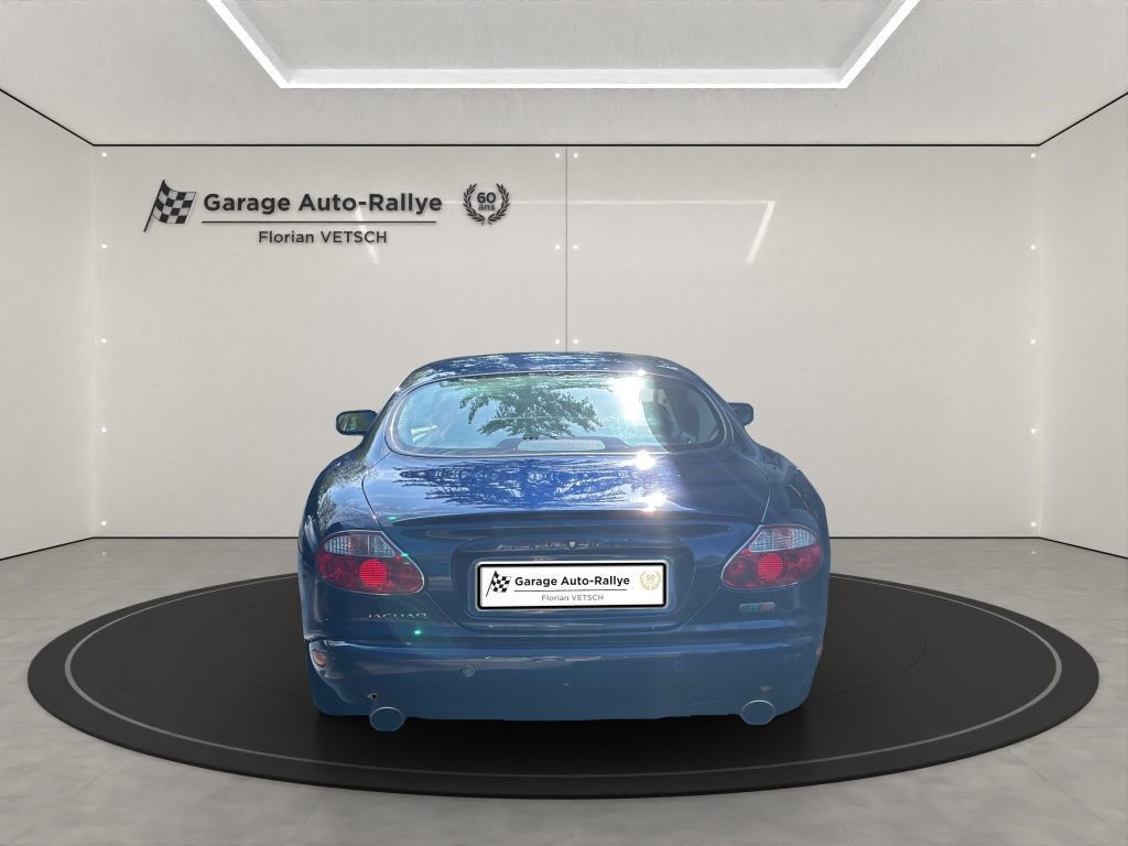 JAGUAR XKR Coupé s/c, Petrol, Second hand / Used, Automatic - 4