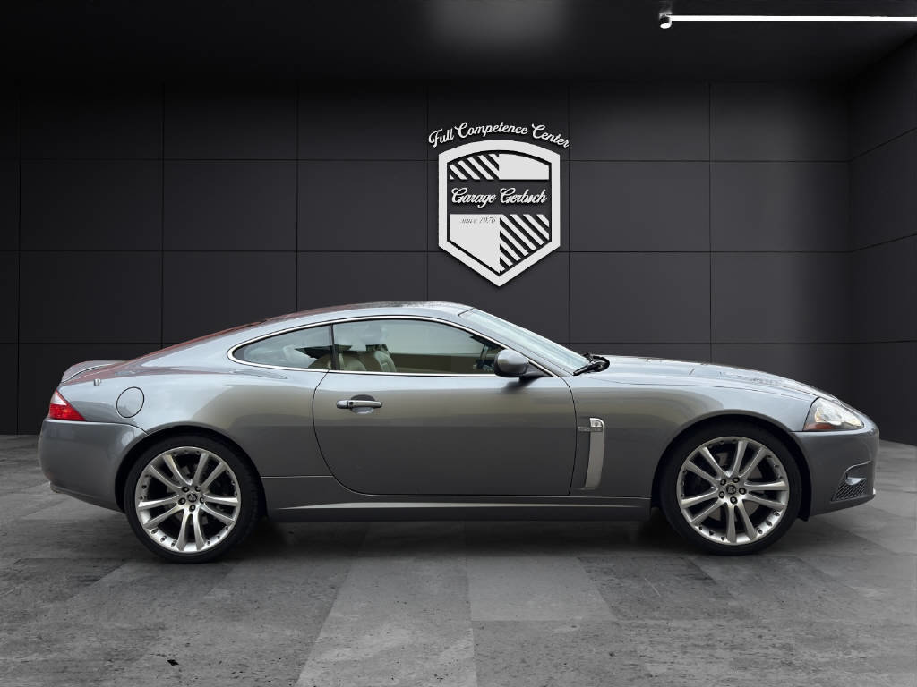 JAGUAR XKR 4.2 V8 SC Automatic, Essence, Occasion / Utilisé, Automatique - 7