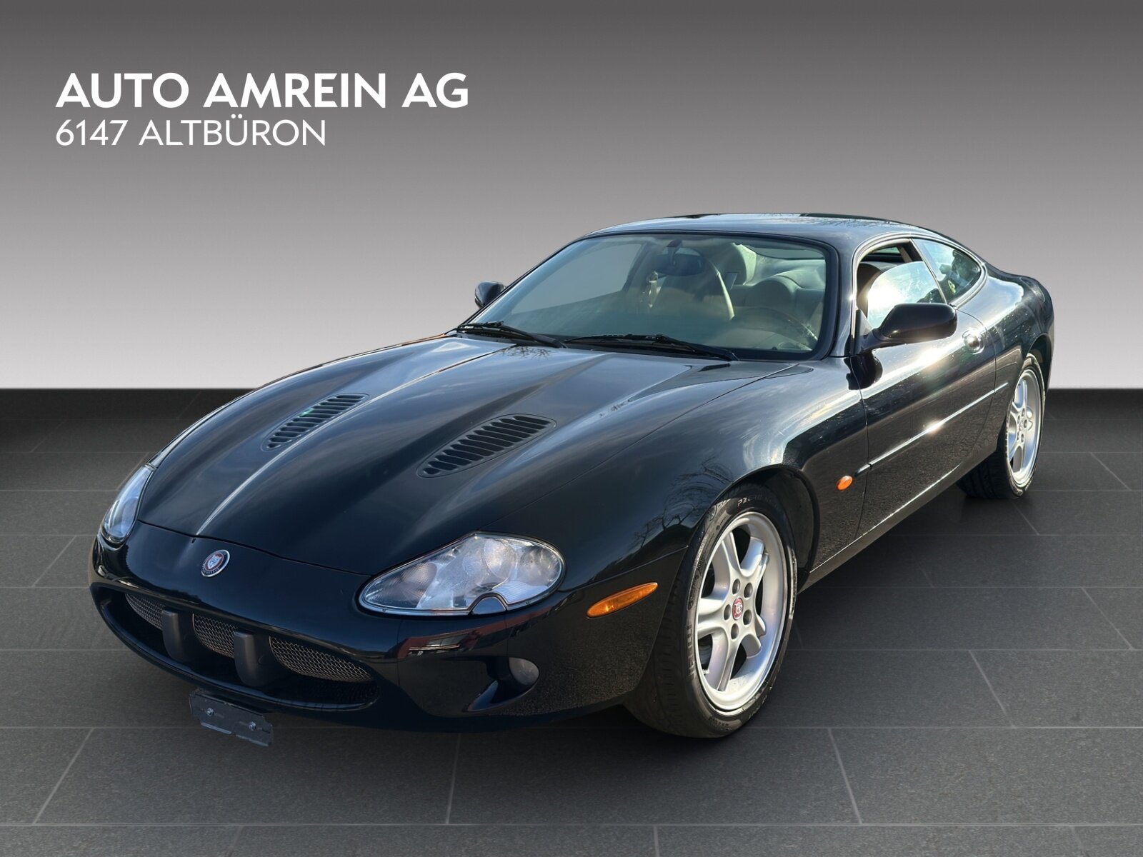 JAGUAR XKR S/C, Petrol, Second hand / Used, Automatic - 4