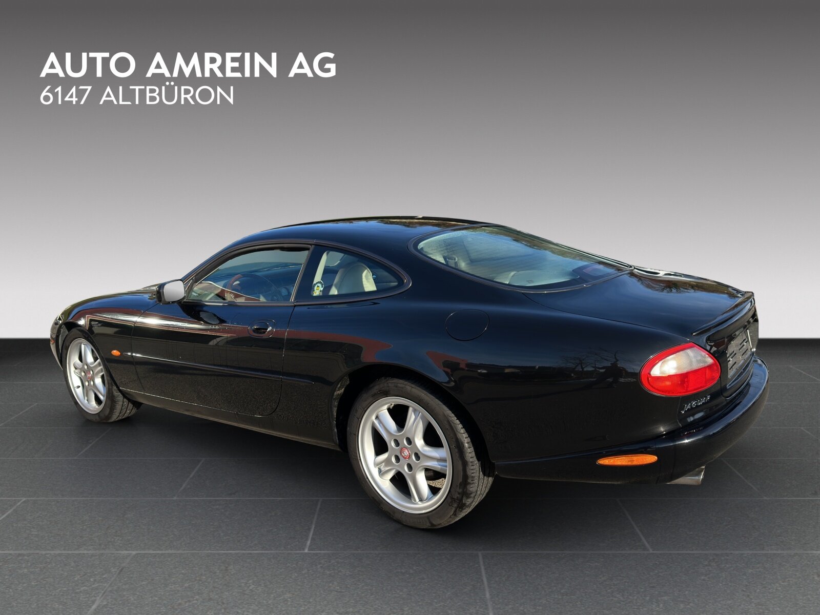 JAGUAR XKR S/C, Petrol, Second hand / Used, Automatic - 6