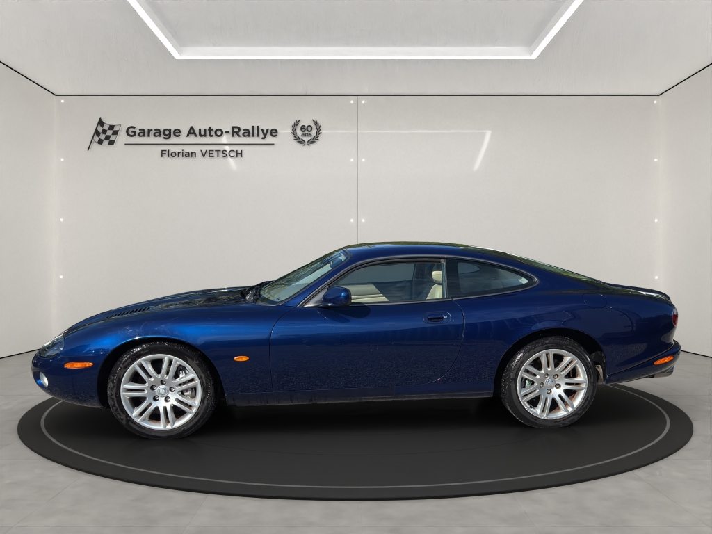 JAGUAR XKR Coupé s/c, Petrol, Second hand / Used, Automatic - 6