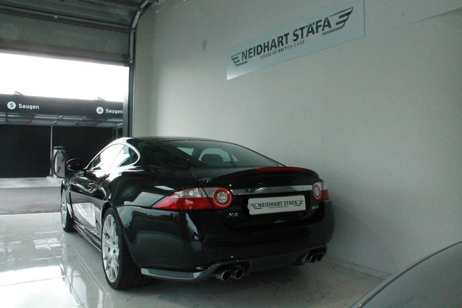 JAGUAR XKR-S 4.2 V8 SC Automatic, Essence, Occasion / Utilisé, Automatique - 3