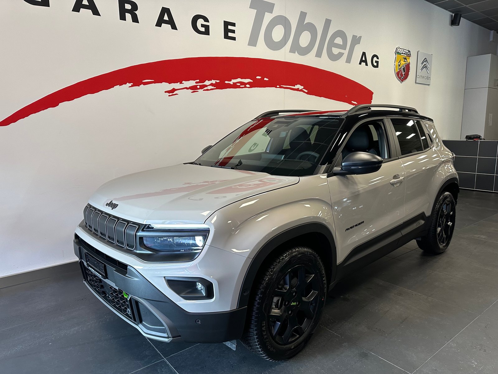 JEEP Avenger 1.2 Turbo MHEV Overland 4xe, Benzina, Auto nuove, Automatico - 5
