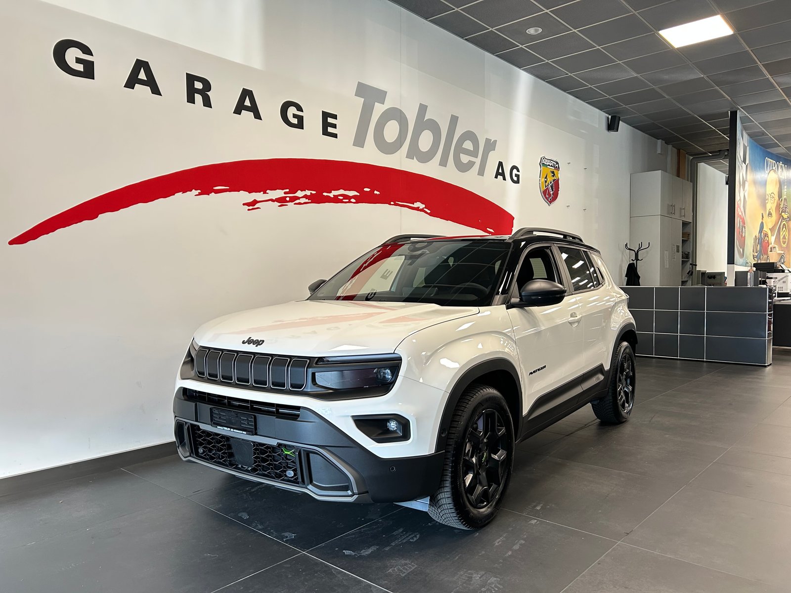 JEEP Avenger 1.2 Turbo MHEV Overland 4xe, Benzina, Auto nuove, Automatico - 2
