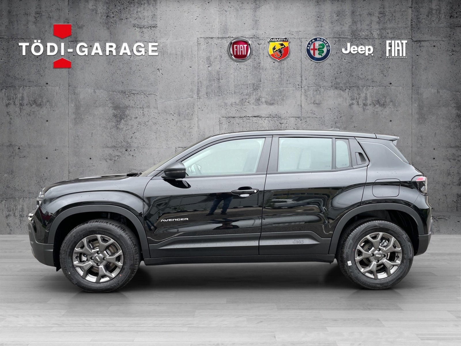 JEEP Avenger 1.2 MHEV Longitude Black Kite, Mild-Hybrid Benzin/Elektro, Neuwagen, Automatik - 3