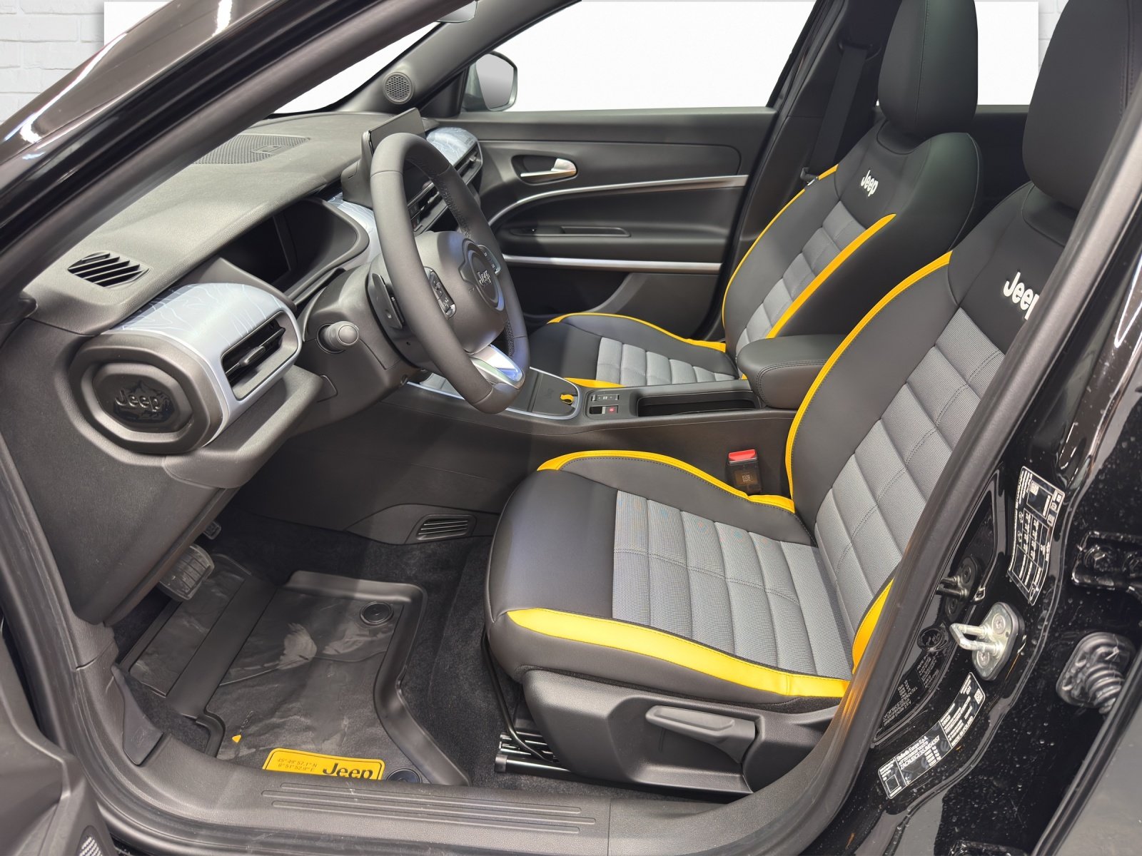 JEEP Avenger 1.2 MHEV The North Face 4xe, Mild-Hybrid Benzin/Elektro, Neuwagen, Automatik - 7