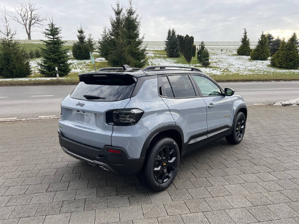 JEEP Avenger 1.2 MHEV The North Face 4xe, Mild-Hybrid Petrol/Electric, New car, Automatic - 4