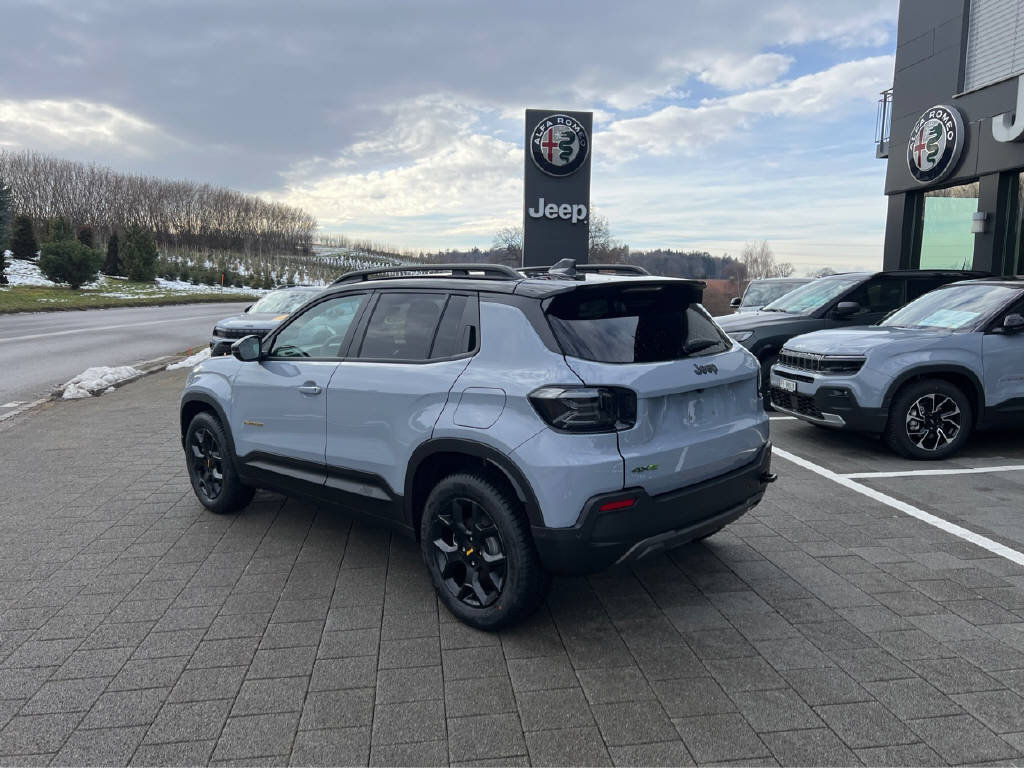 JEEP Avenger 1.2 MHEV The North Face 4xe, Mild-Hybrid Petrol/Electric, New car, Automatic - 5