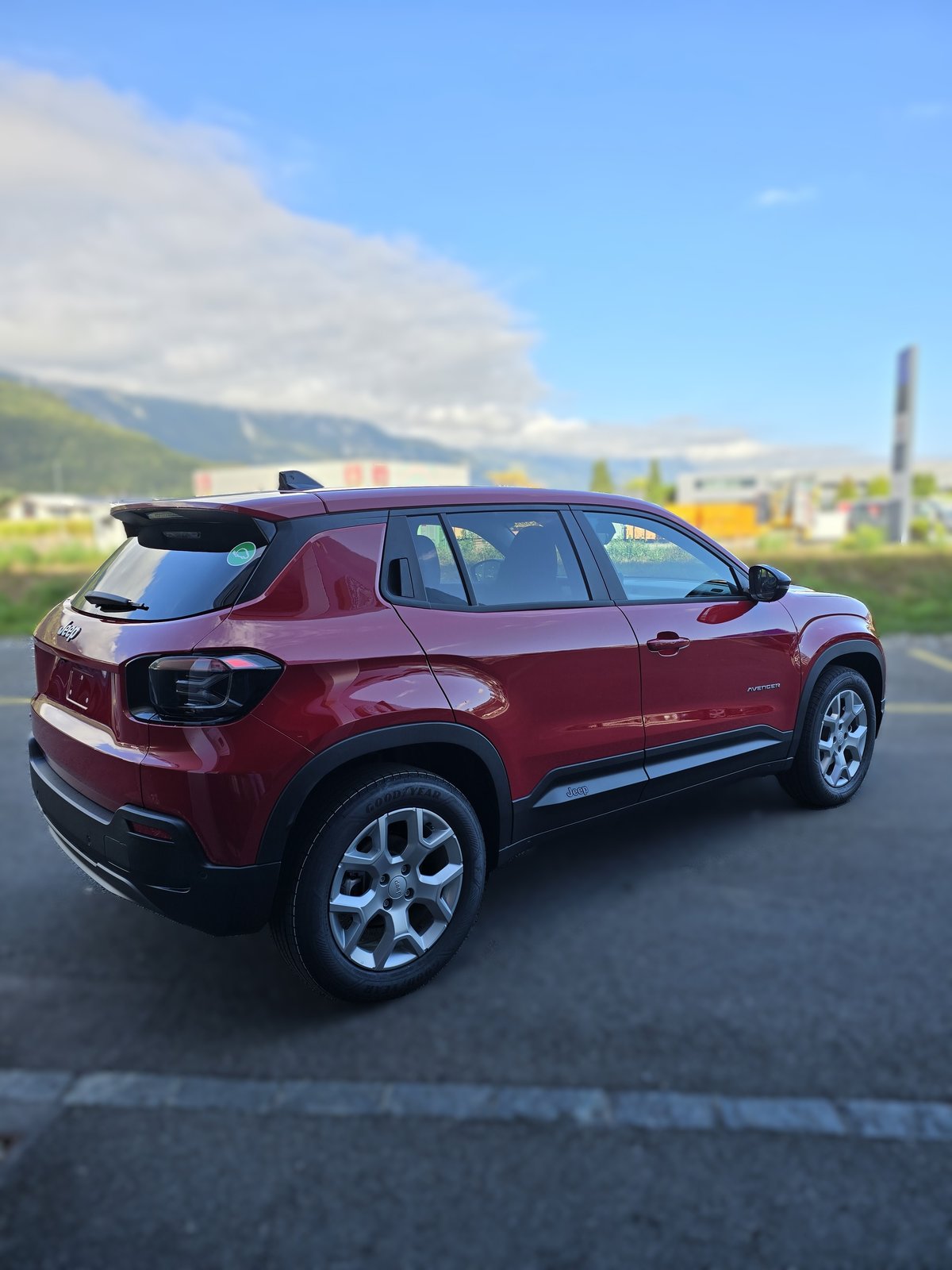 JEEP Avenger 54kWh Longitude Business, Electric, New car, Automatic - 6