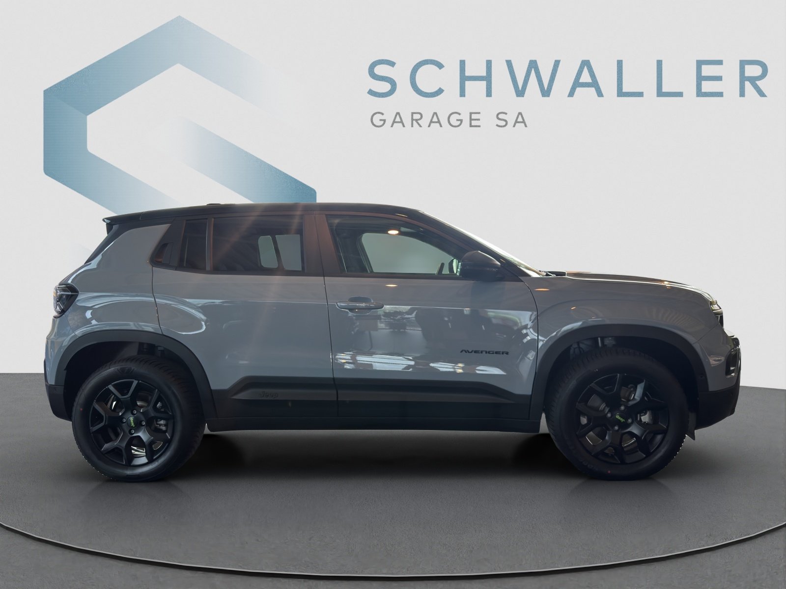 JEEP AVENGER 1.2 MHEV Overland 4, Mild-Hybrid Petrol/Electric, New car, Automatic - 3