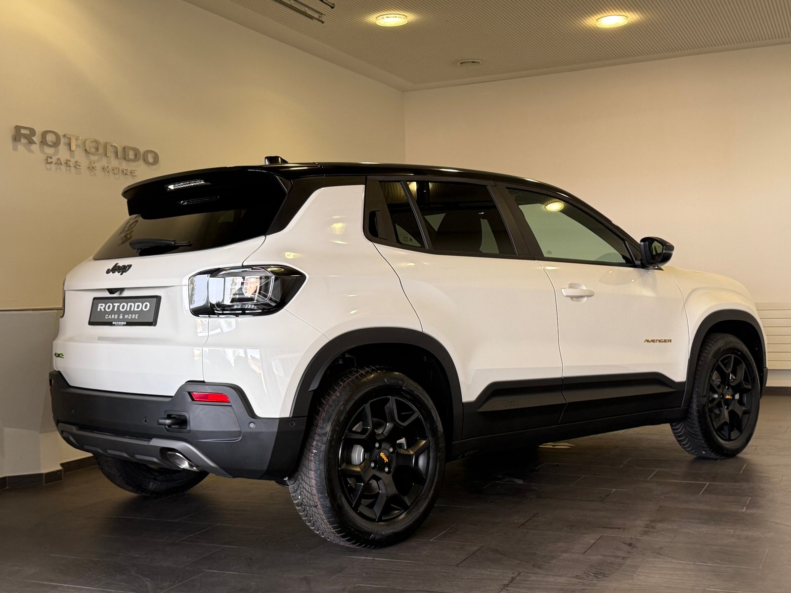 JEEP Avenger 1.2 Turbo MHEV The North Face 4xe, Mild-Hybrid Benzin/Elektro, Neuwagen, Automatik - 2