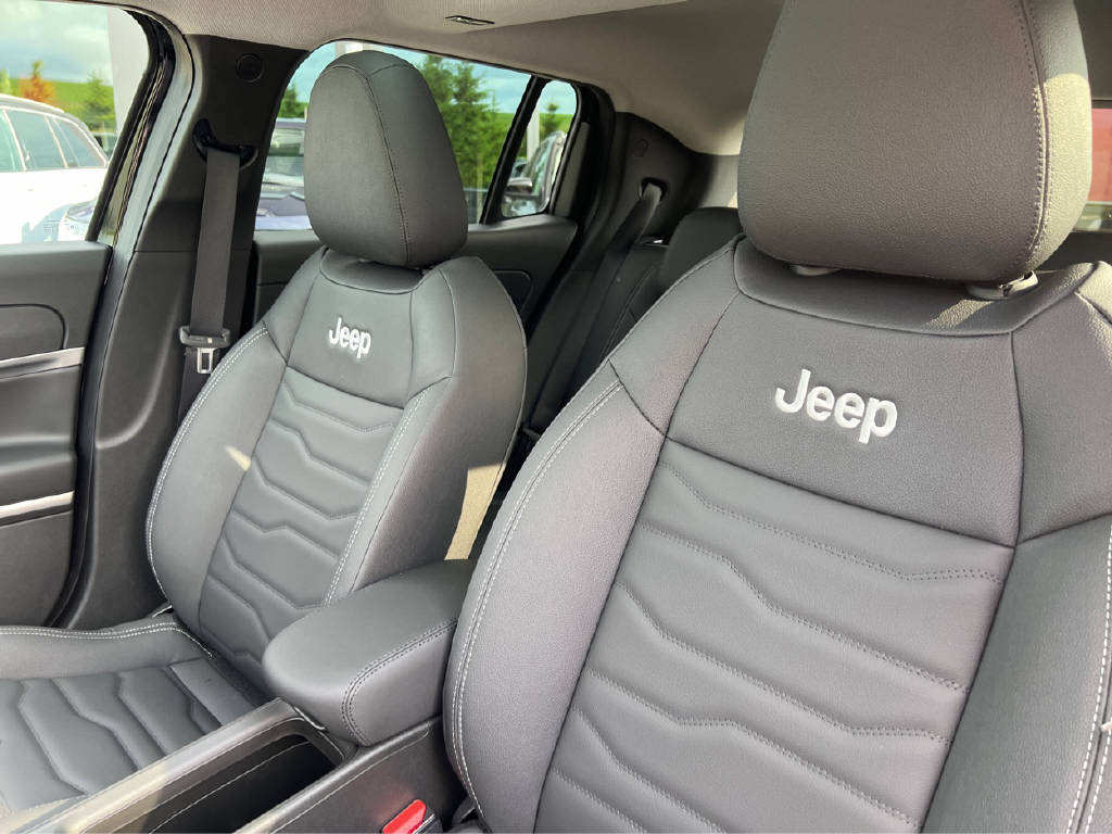JEEP Avenger Summit, Elektro, Neuwagen, Automatik - 6