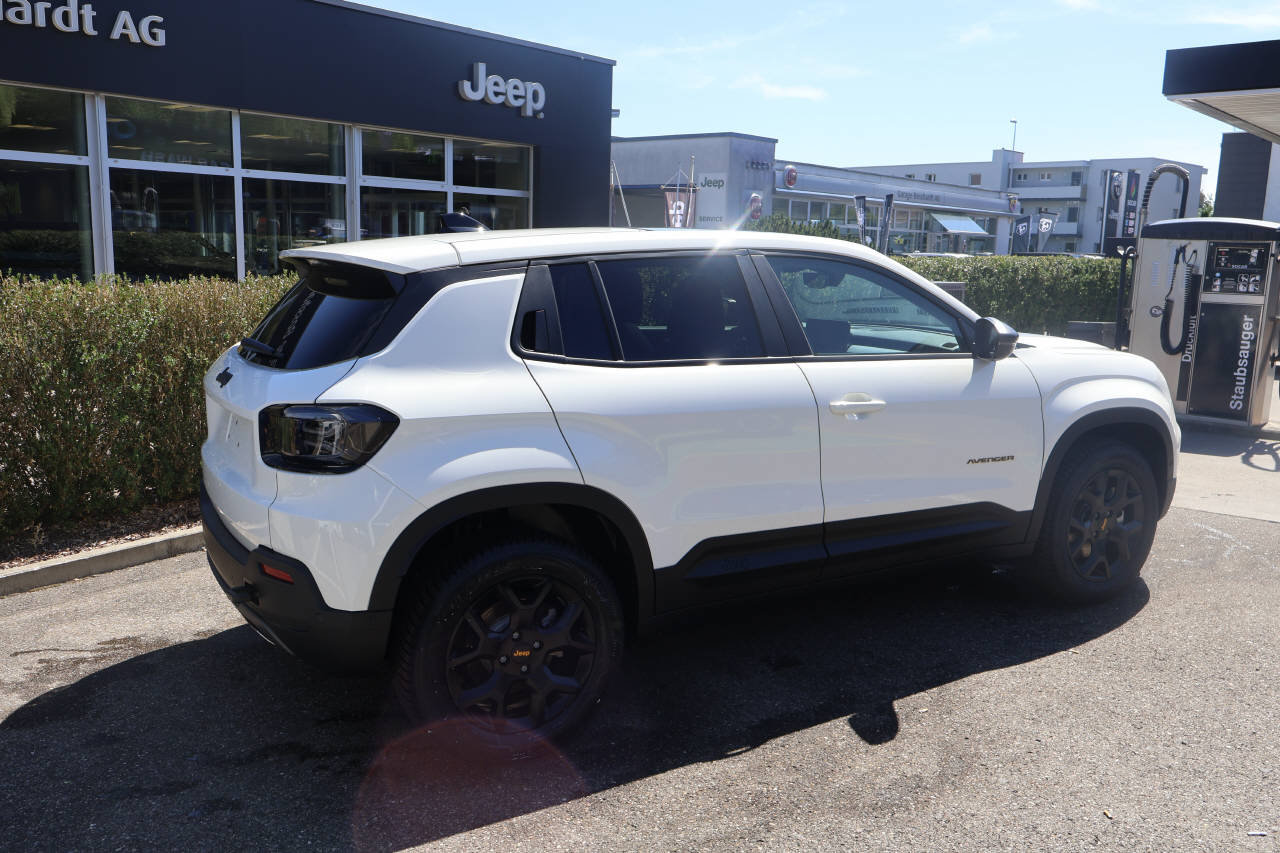 JEEP Avenger 1.2 MHEV The North Face 4xe, Mild-Hybrid Petrol/Electric, New car, Automatic - 3