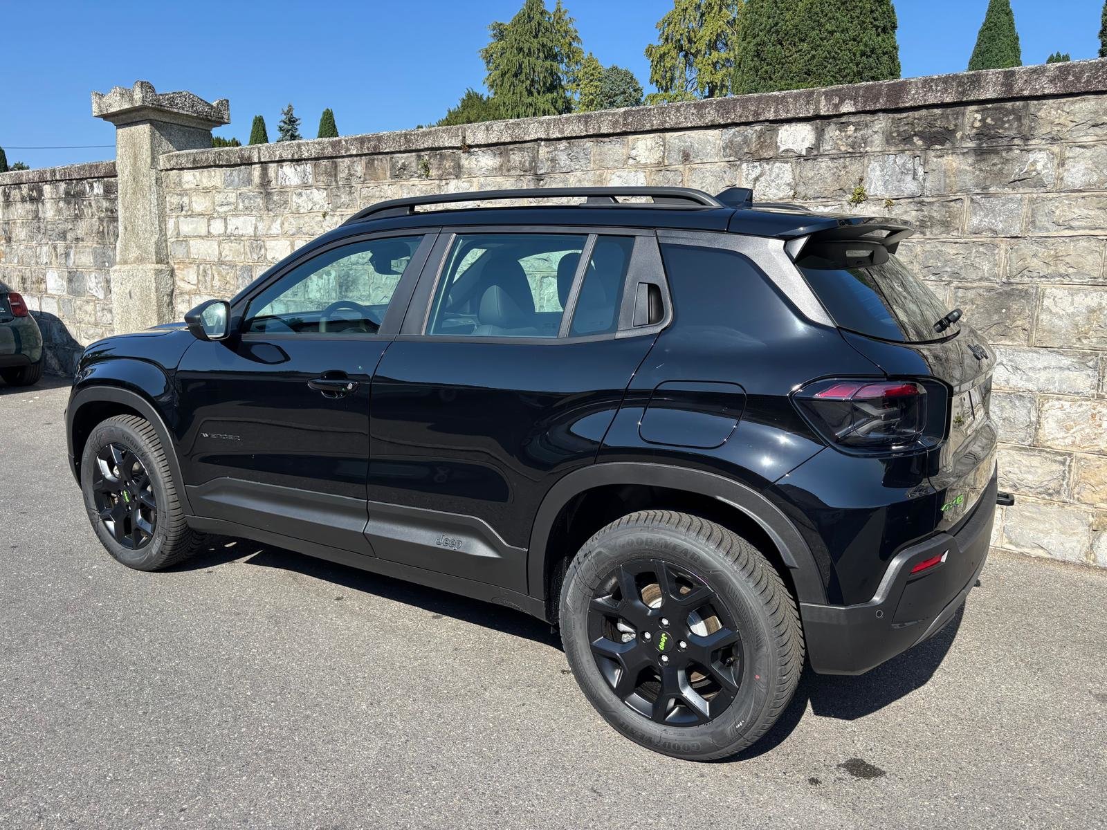 JEEP Avenger 1.2 Turbo MHEV Upland Plus 4xe, Hybride Léger Essence/Électricité, Voiture nouvelle, Automatique - 4