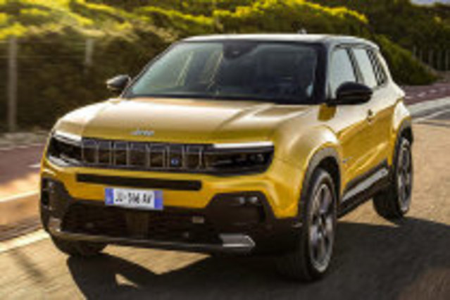 JEEP AVENGER 1.2 MHEV Summit